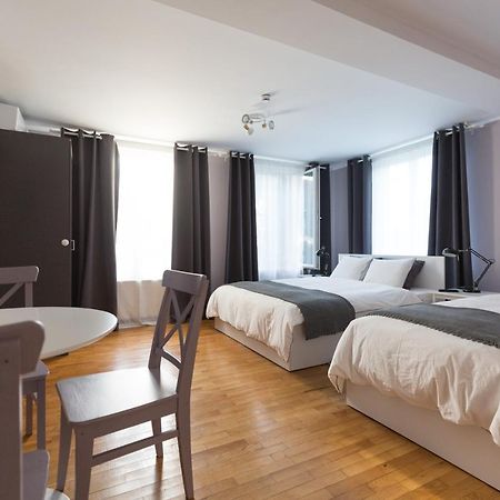 Отель Casa Ris Тыргу-Жиу Экстерьер фото